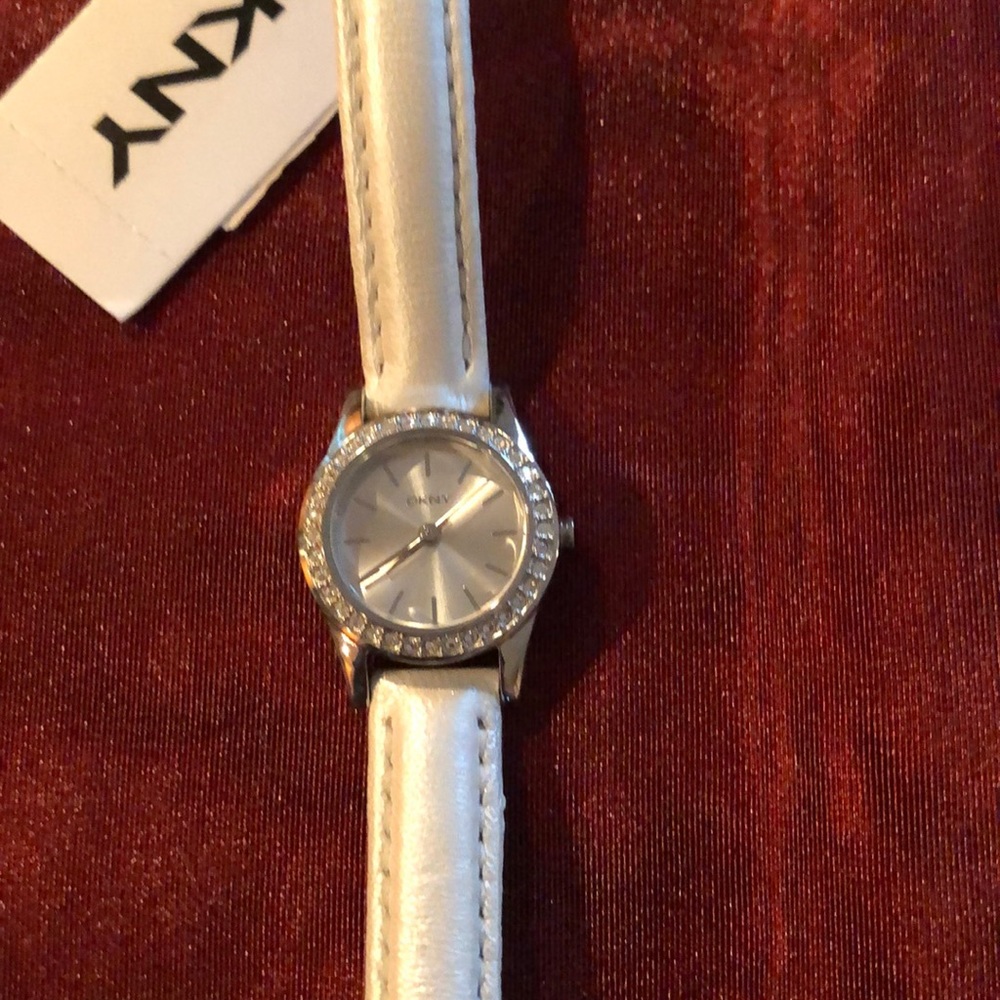 NWT DKNY Watch - Picture 5 of 5